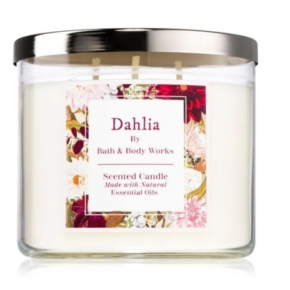 Bath & Body Works Other - Bath & Body Works White Candle - Dahlia Fragrance